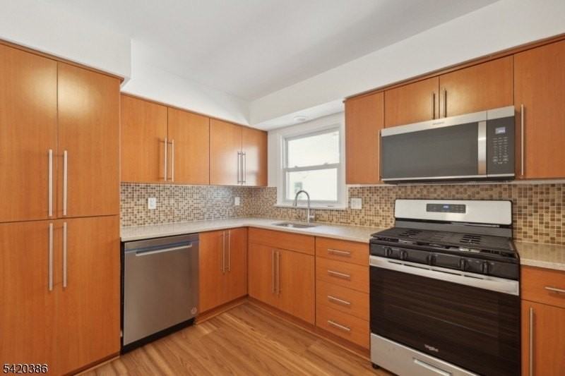 33 N Willow St #2 - Photo 5 of 12