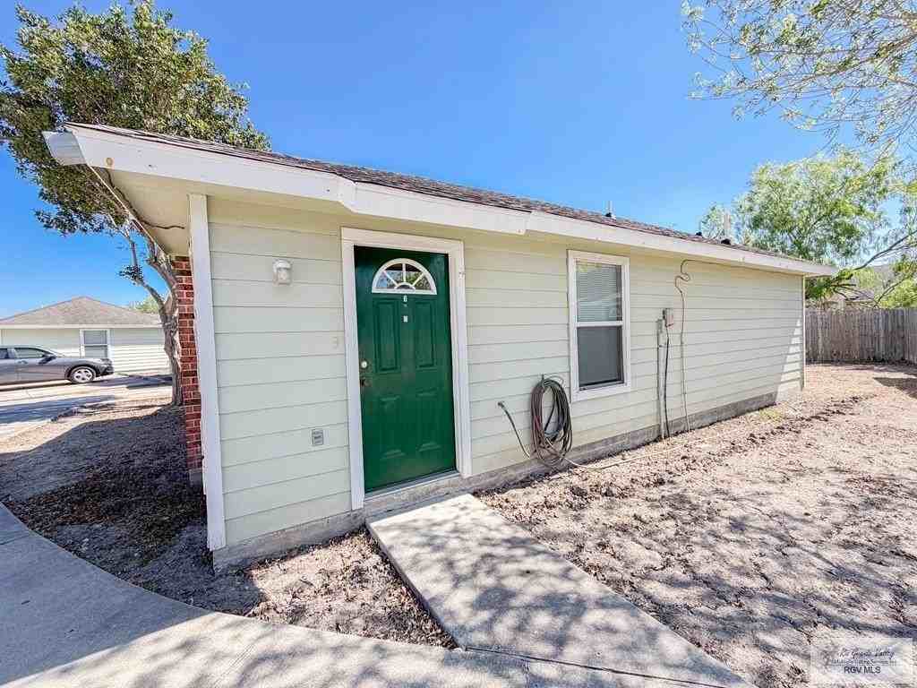 3406 S Arroyo Park Ln Apt 1 - Photo 2 of 10
