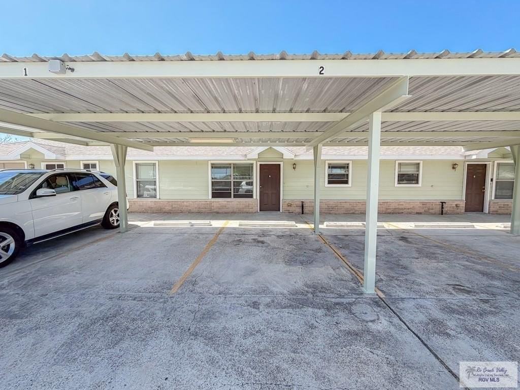 3517 S Arroyo Park Ln Apt 2 - Photo 2 of 12