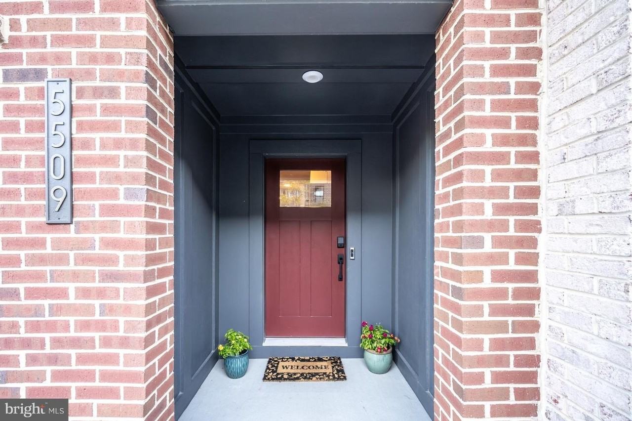 5509 Valmarana Way - Photo 5 of 50