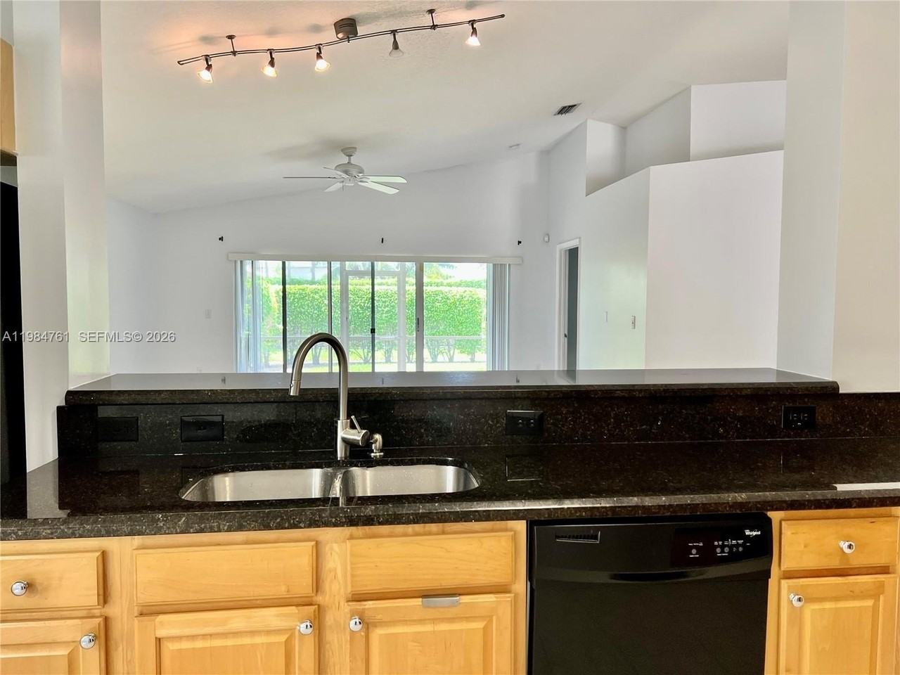 11854 Sw 8th St #0 - Photo 6 of 11