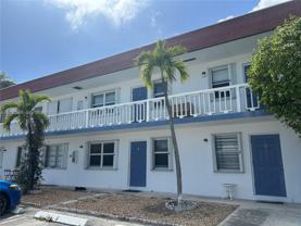 609 Ne 6th Ct #D - Photo 1 of 1