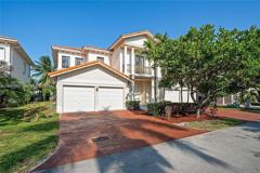 19343 Sw 79th Ave - Photo 1 of 1