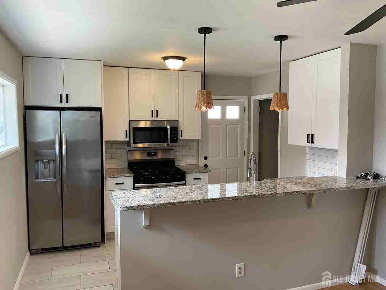 3092 Bordentown Ave - Photo 3 of 13