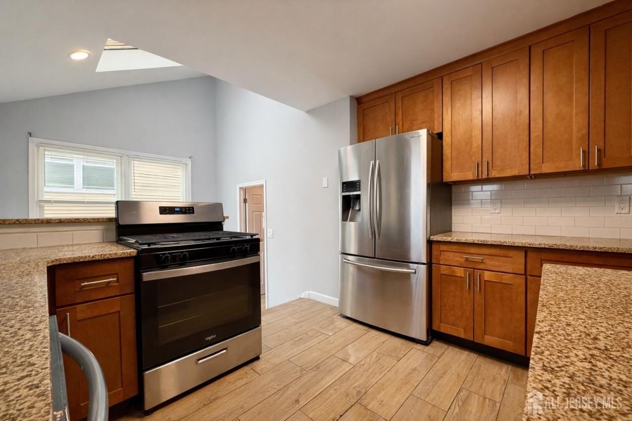 6 Allison Dr - Photo 4 of 17