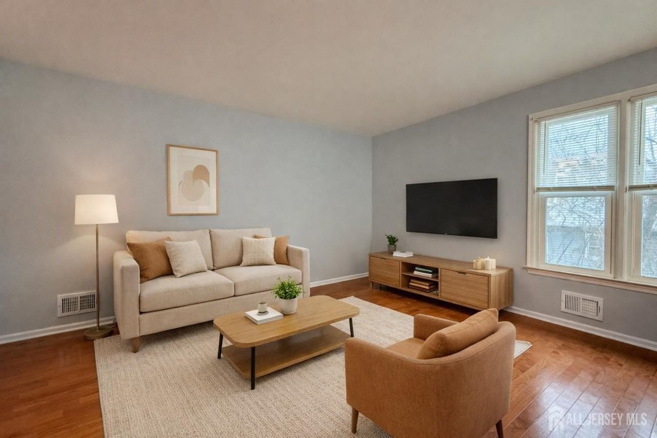 6 Allison Dr - Photo 5 of 17