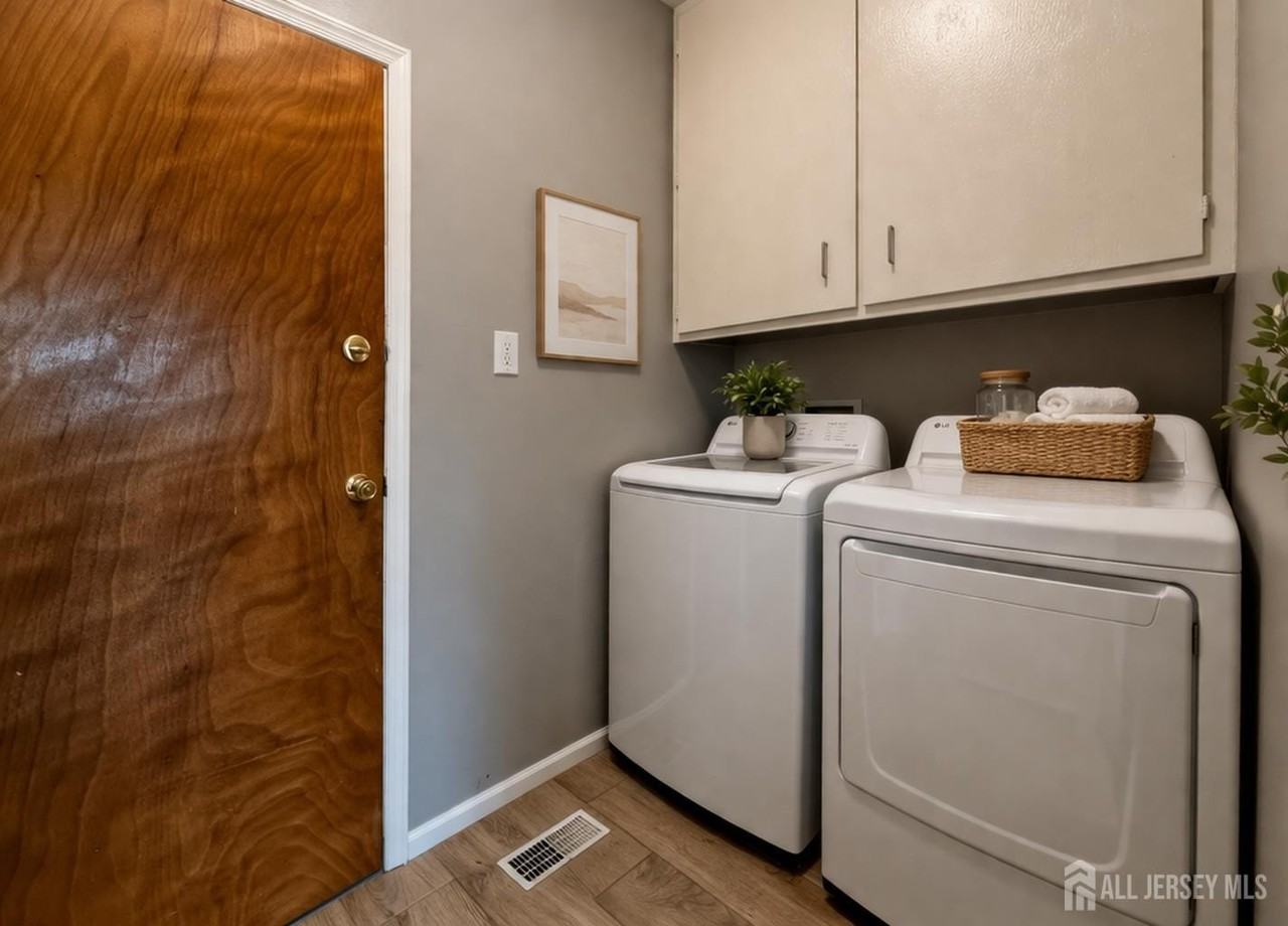 6 Allison Dr - Photo 7 of 17