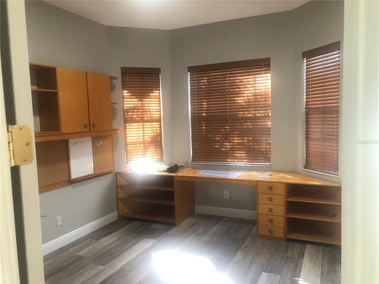 5120 Highbury Cir - Photo 6 of 29