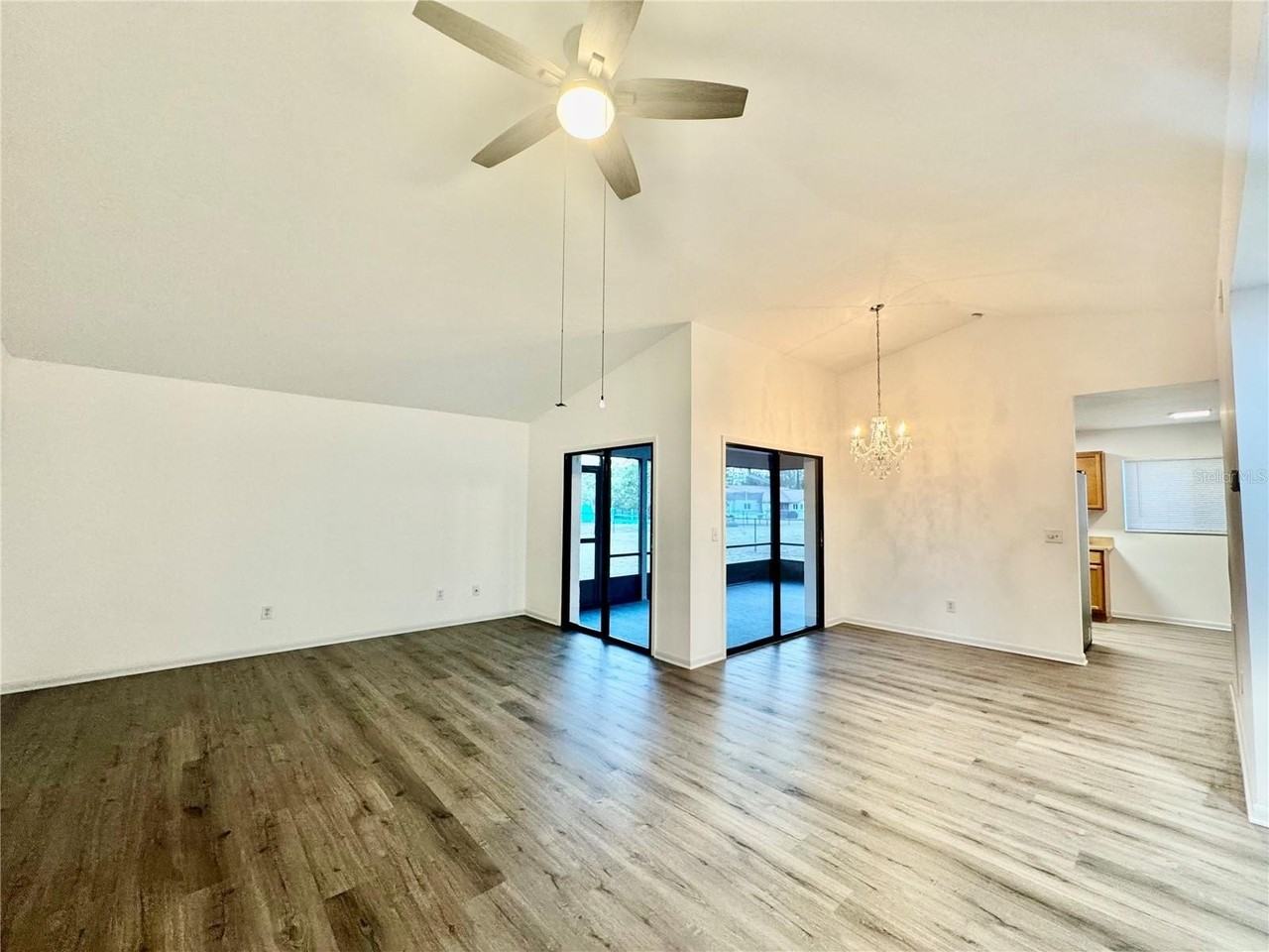 51 Blairsville Dr - Photo 7 of 17