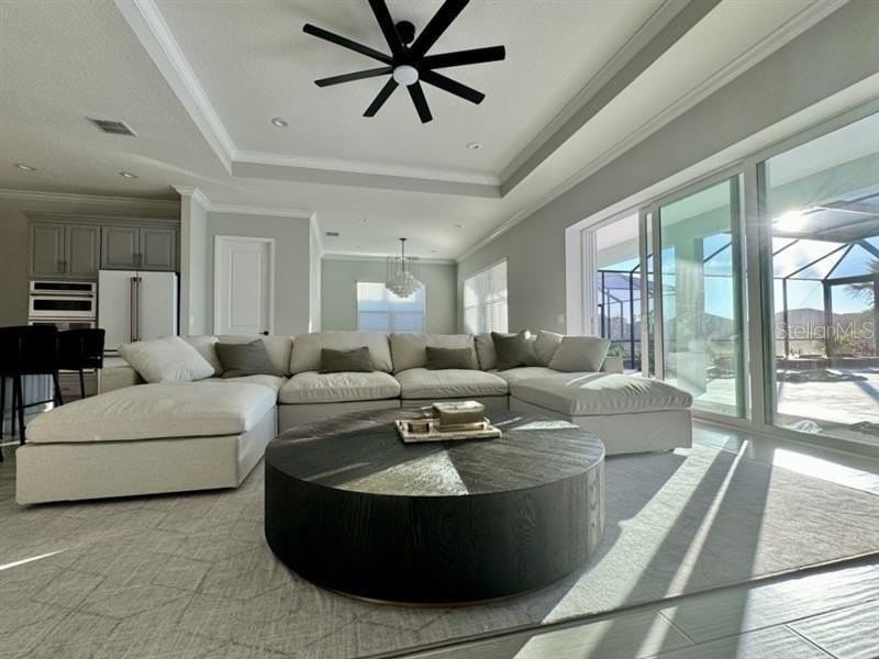 18817 Valleta Ave - Photo 7 of 25