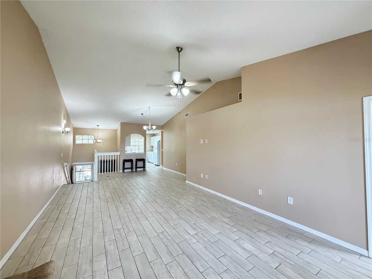 315 Eagle Ridge Dr - Photo 7 of 29