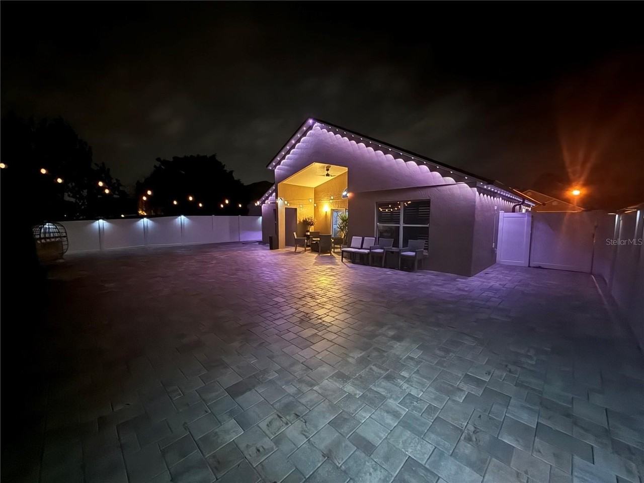 314 Regency St - Photo 6 of 37