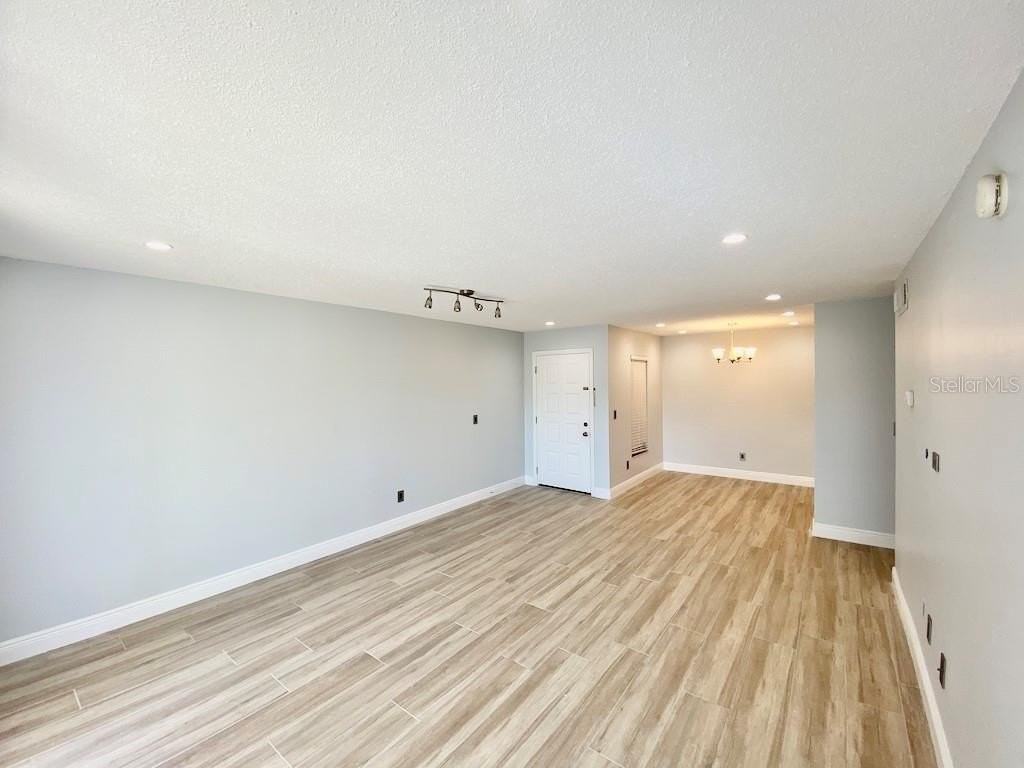 6126 Curry Ford Rd #147 - Photo 5 of 16