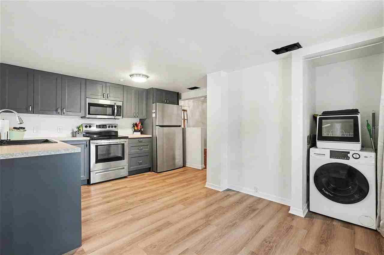 6305 S Macdill Ave - Photo 7 of 26