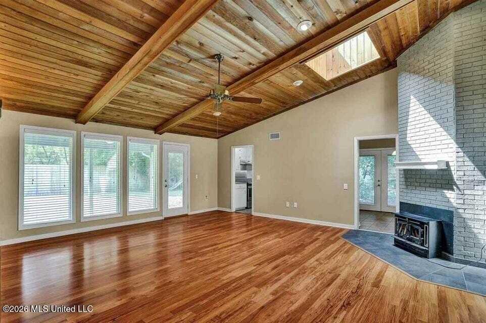 1011 Mcdale Ln - Photo 5 of 19
