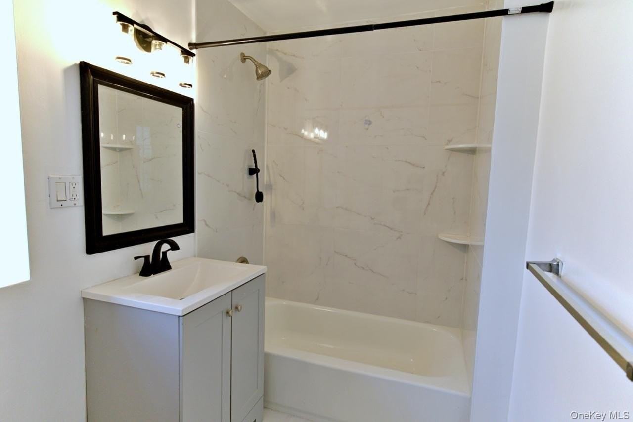 63 Herriot St - Photo 4 of 10