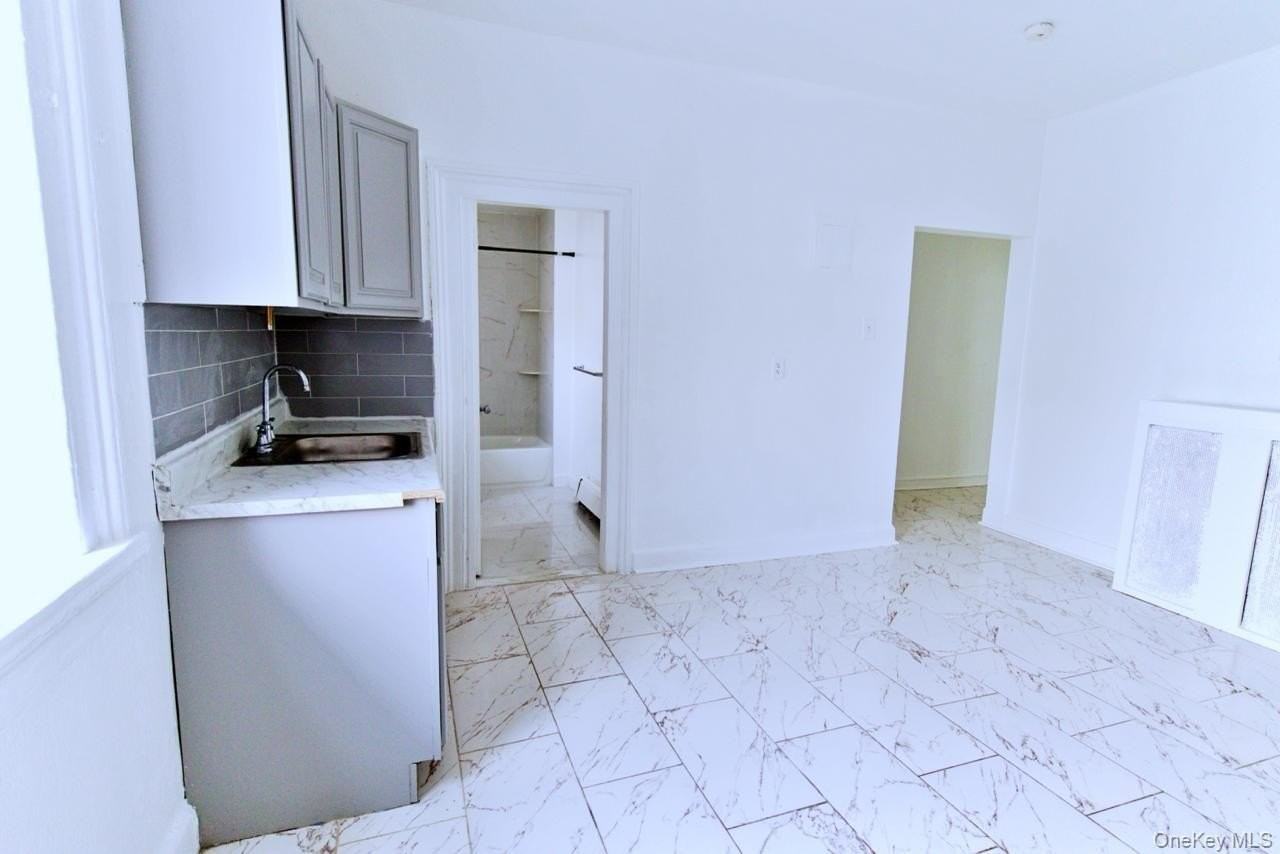 63 Herriot St - Photo 5 of 10