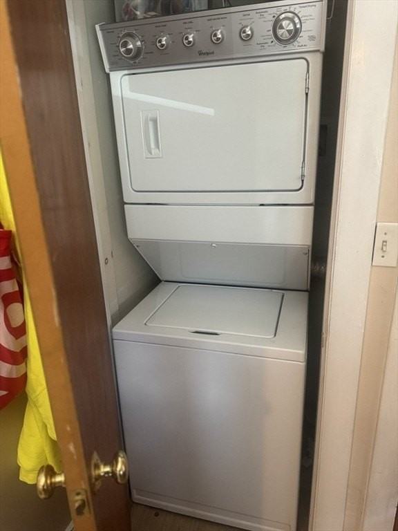 44 Spring St Apt 1 - Photo 5 of 18