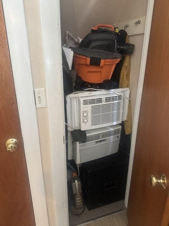 44 Spring St Apt 1 - Photo 6 of 18