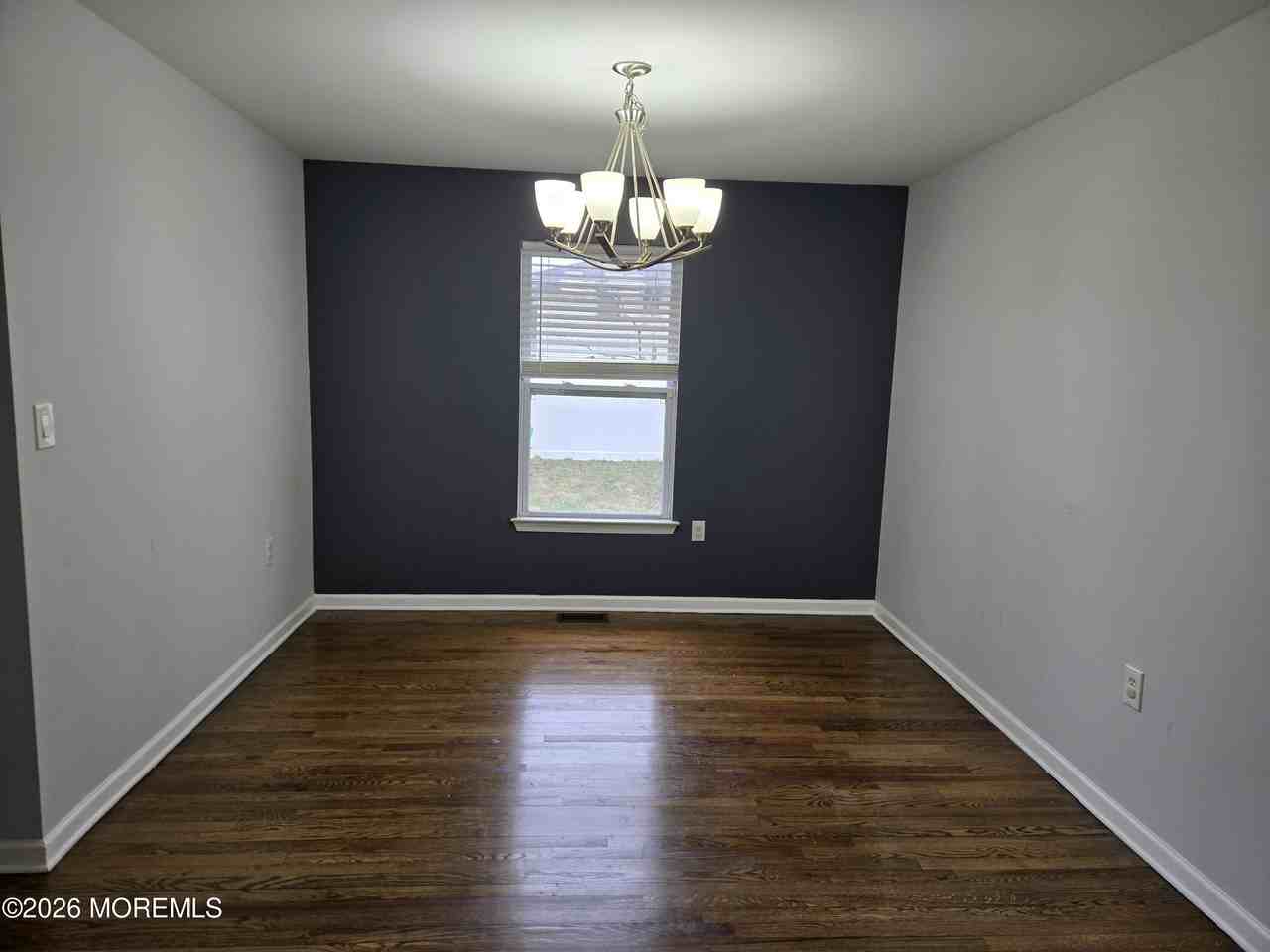 18 4th Ave - Photo 3 of 21