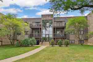 featured image of 1462 Stonebridge Cir Apt F4