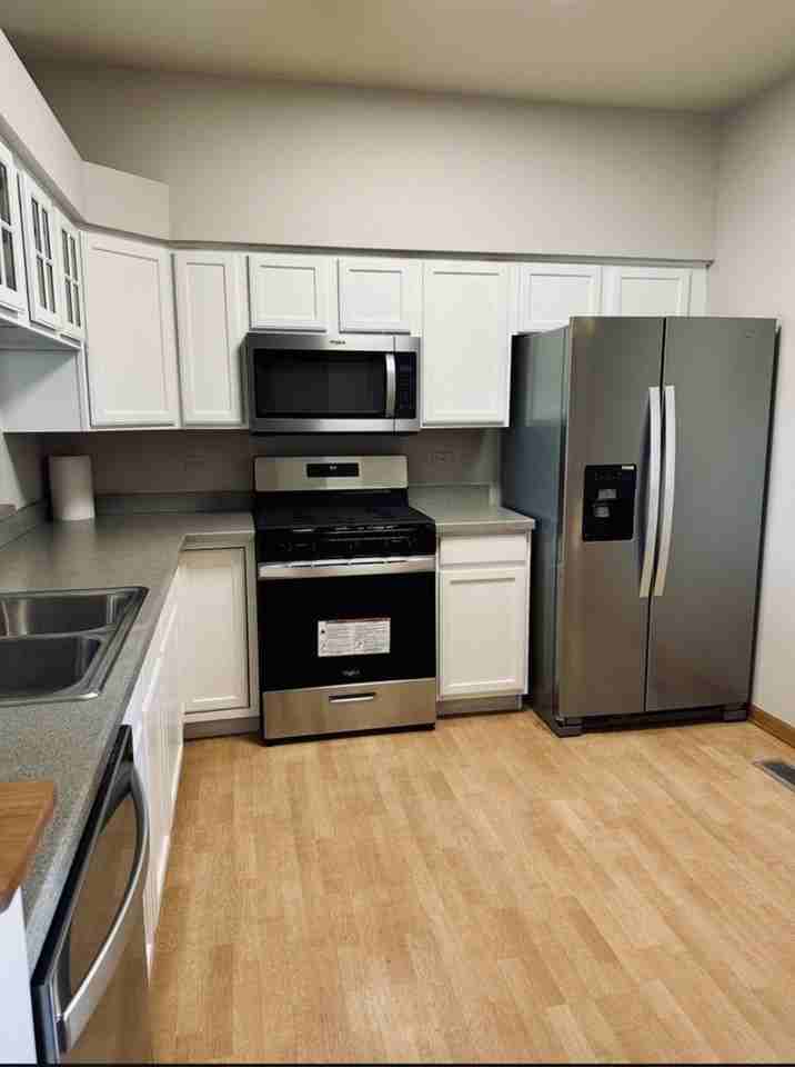 709 Blossom Ct Unit 709 - Photo 3 of 16