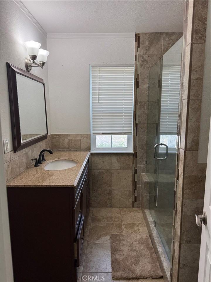 9422 Krepp Dr - Photo 5 of 12