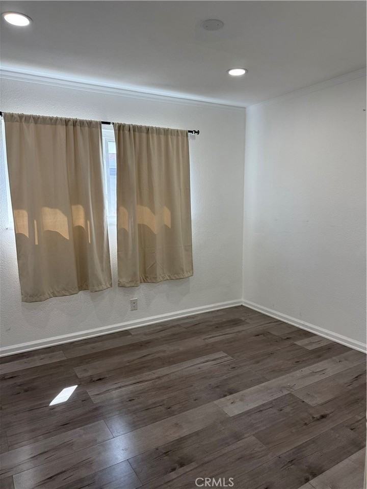 9422 Krepp Dr - Photo 7 of 12