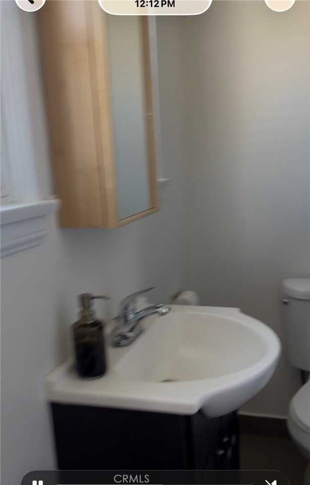 500 N Electric Ave #B - Photo 6 of 9