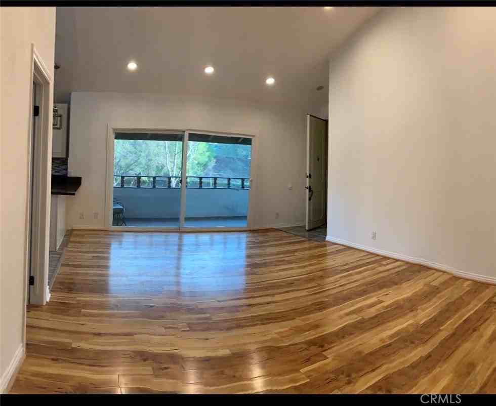 31579 Lindero Canyon Rd #7 - Photo 3 of 14