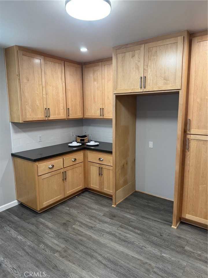 17531 San Jose St - Photo 6 of 20