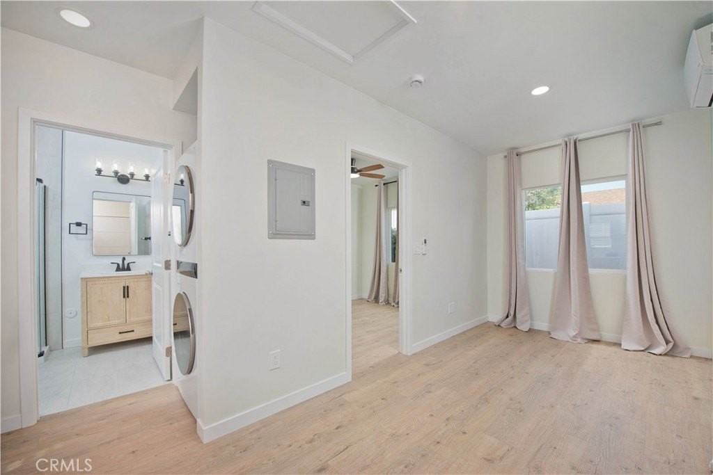 17416 Los Alimos St - Photo 3 of 15