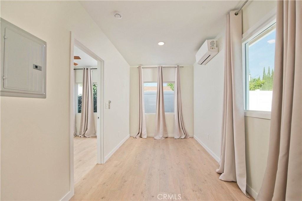 17416 Los Alimos St - Photo 4 of 15