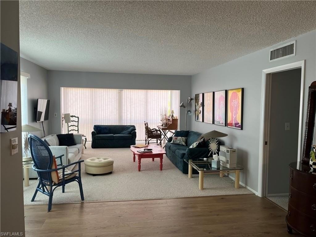 4140 Crayton Rd Apt D6 - Photo 2 of 14