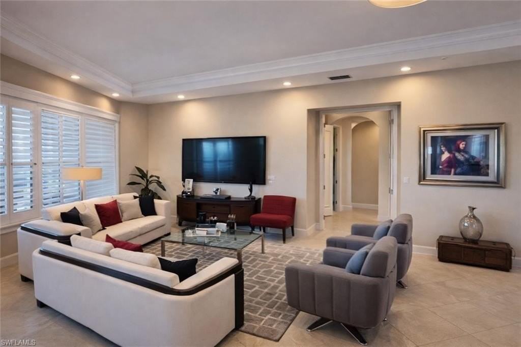 2547 Marquesa Royale Ln Unit 3-201 - Photo 3 of 30