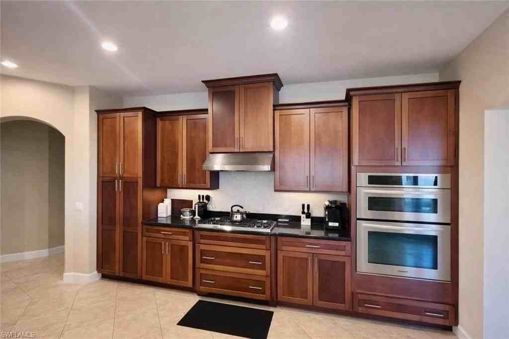 2547 Marquesa Royale Ln Unit 3-201 - Photo 7 of 30