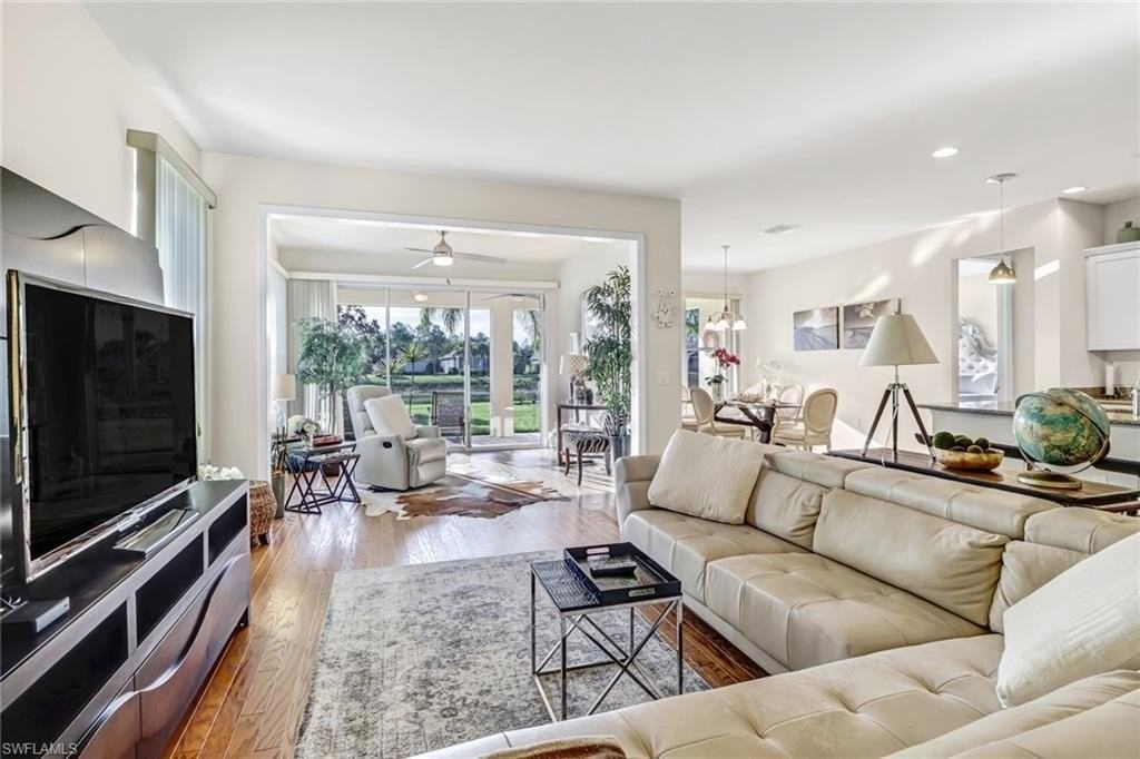 8416 Benelli Ct - Photo 5 of 25