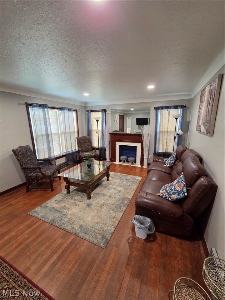 1275 S Green Rd - Photo 5 of 22