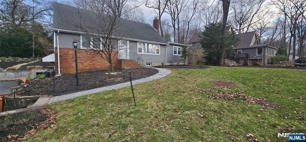 49 Fayson Lake Rd - Photo 3 of 45