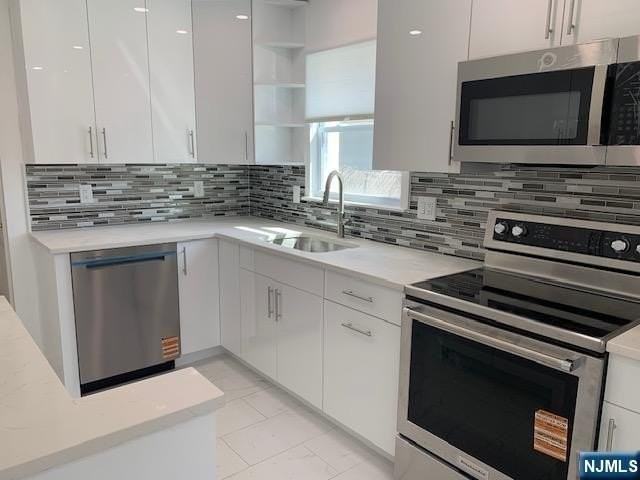 279 Slocum Way - Photo 4 of 20