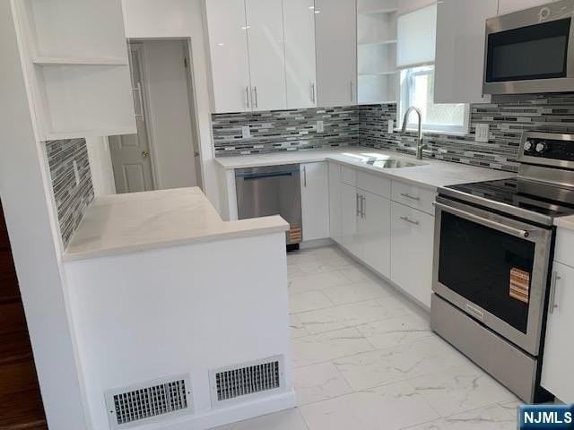 279 Slocum Way - Photo 5 of 20