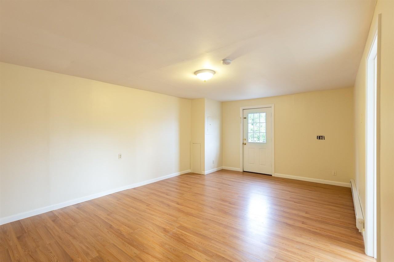 4 Smoke St #1 - Photo 6 of 20