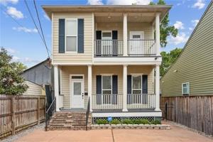 featured image of 4323 Annunciation St