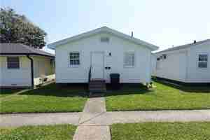 featured image of 116 Yorke St #B