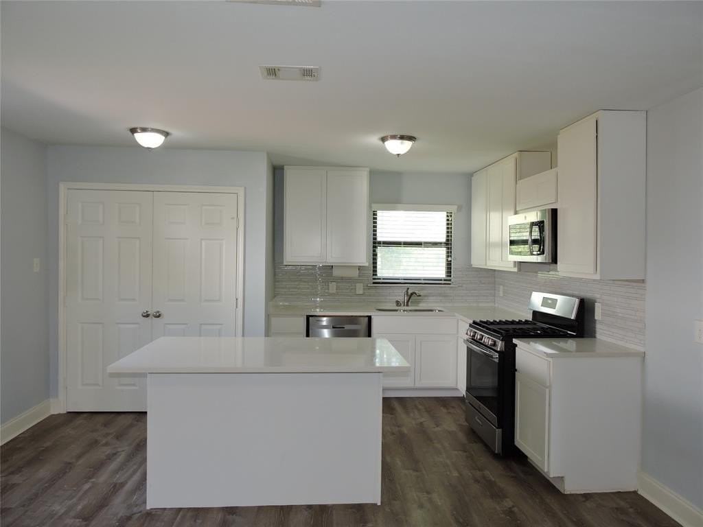 12238 Oberlin Dr - Photo 6 of 29