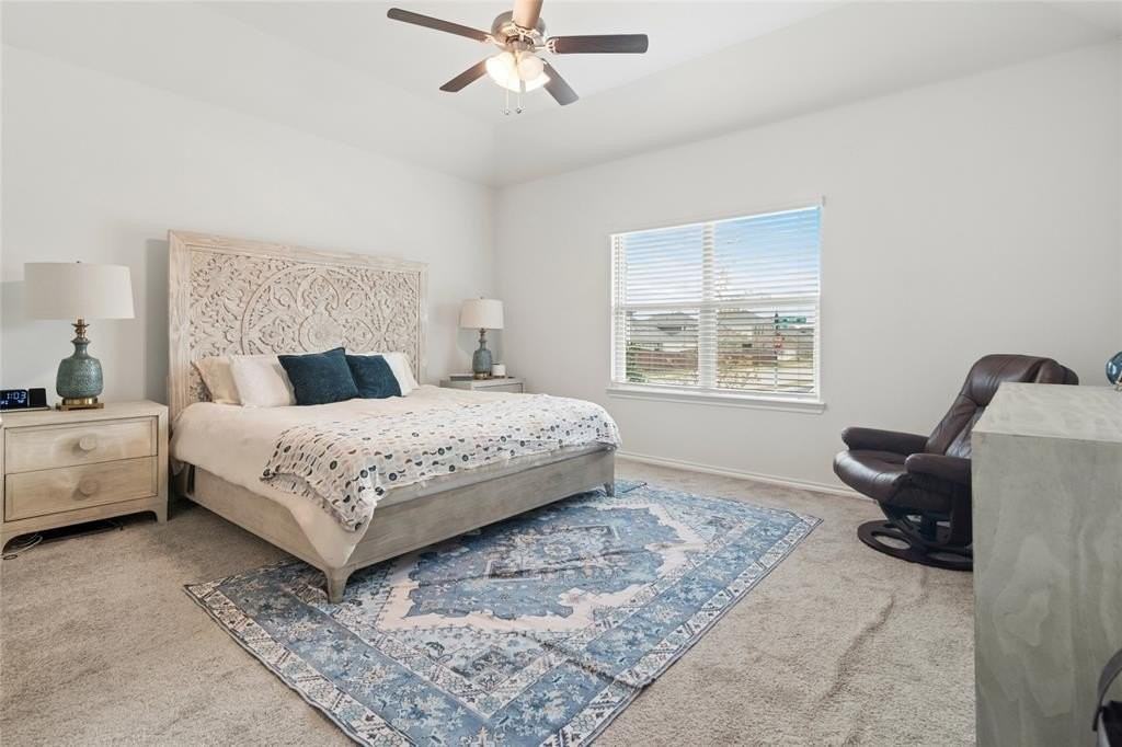 1716 Wayne Ln - Photo 7 of 17