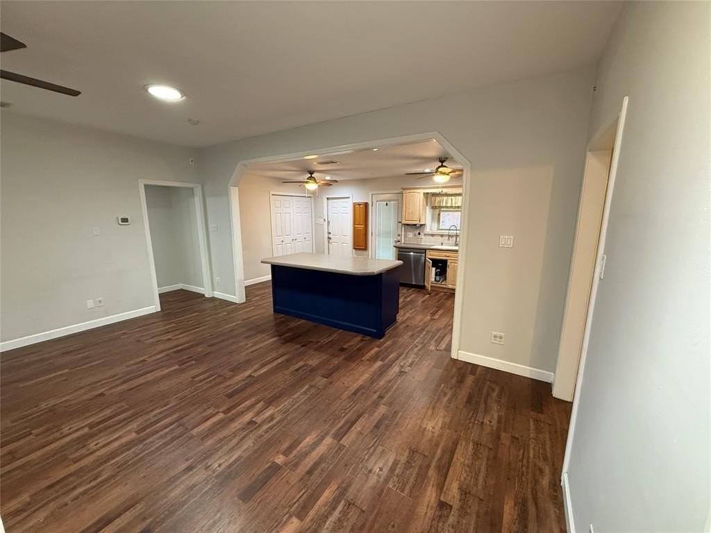 933 Tupelo Dr - Photo 2 of 25