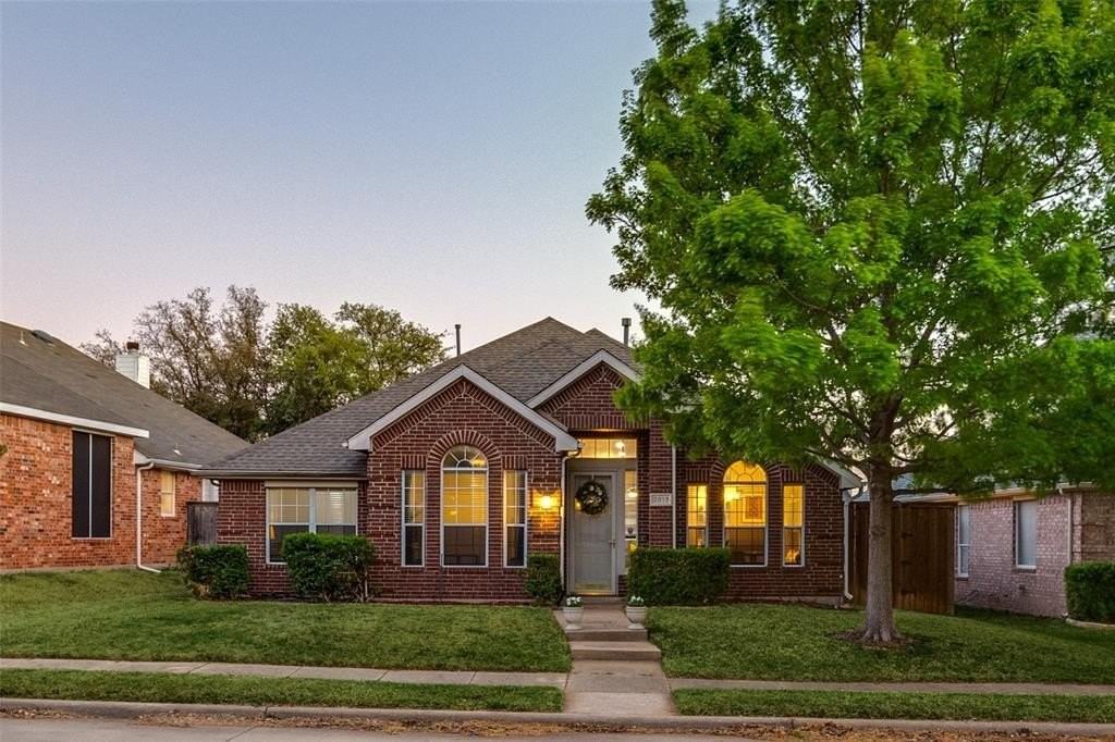 2013 Knights Ct - Photo 2 of 25