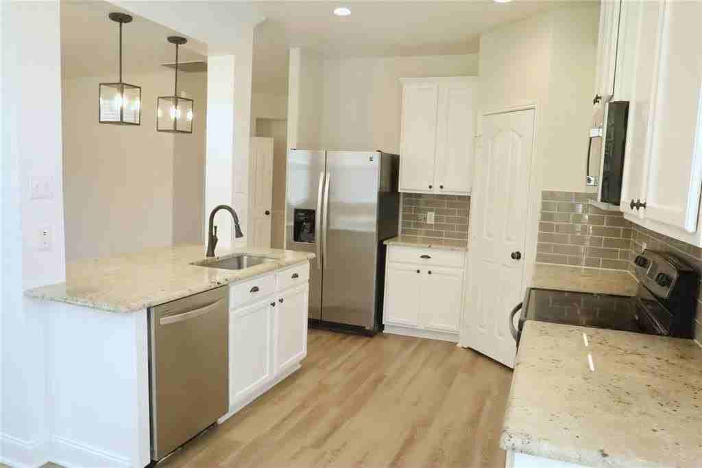 1121 Golden Eagle Ct - Photo 7 of 26