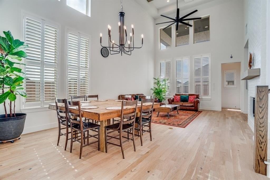 4211 Mill Pond Dr - Photo 7 of 40